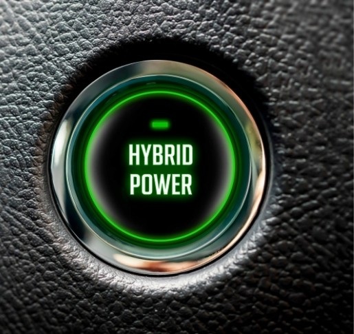 “Der Kunde bekommt bei uns eine Hybridlösung: moderne Technik und menschliche Erfahrung”