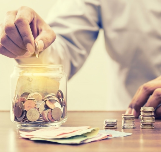 Schutz vor Altersarmut: 100.000 Euro geerbt – reicht das für die Rente?
