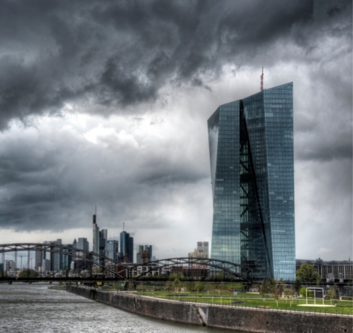 Steigende Inflation: Wer Geld nur auf der Bank parkt, sollte definitiv handeln.