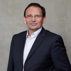 Gökhan Kula