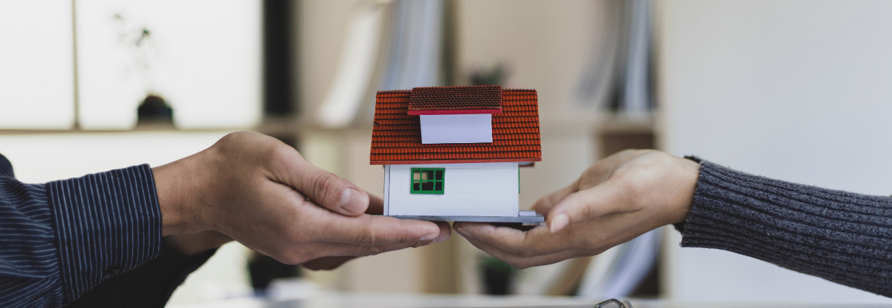 Immobilien clever vererben: Verkauf statt Schenkung eine Alternative?