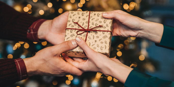 Weise Weihnachtspräsente: Finanzwissen verschenken