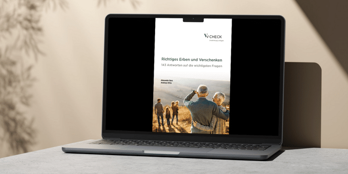 Bühnenbild-richtiges-erben-und-verschenken-143-antworten-auf-die-wichtigsten-fragen