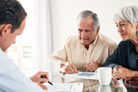 Der Ruhestand ist kein Stillstand: Warum sich Finanzbedarf und Strategie im Alter mehrfach wandeln