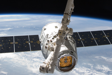 Ein Stück Weltraum fürs Depot: Der SpaceX-Börsengang im Faktencheck